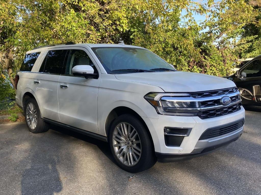 used 2023 Ford Expedition car, priced at $49,599
