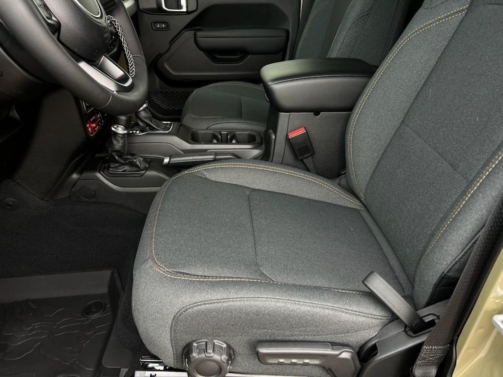 new 2025 Jeep Wrangler car, priced at $56,592