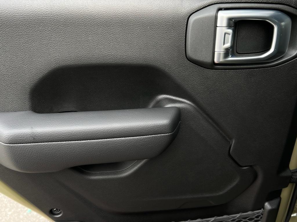 new 2025 Jeep Wrangler car, priced at $60,265