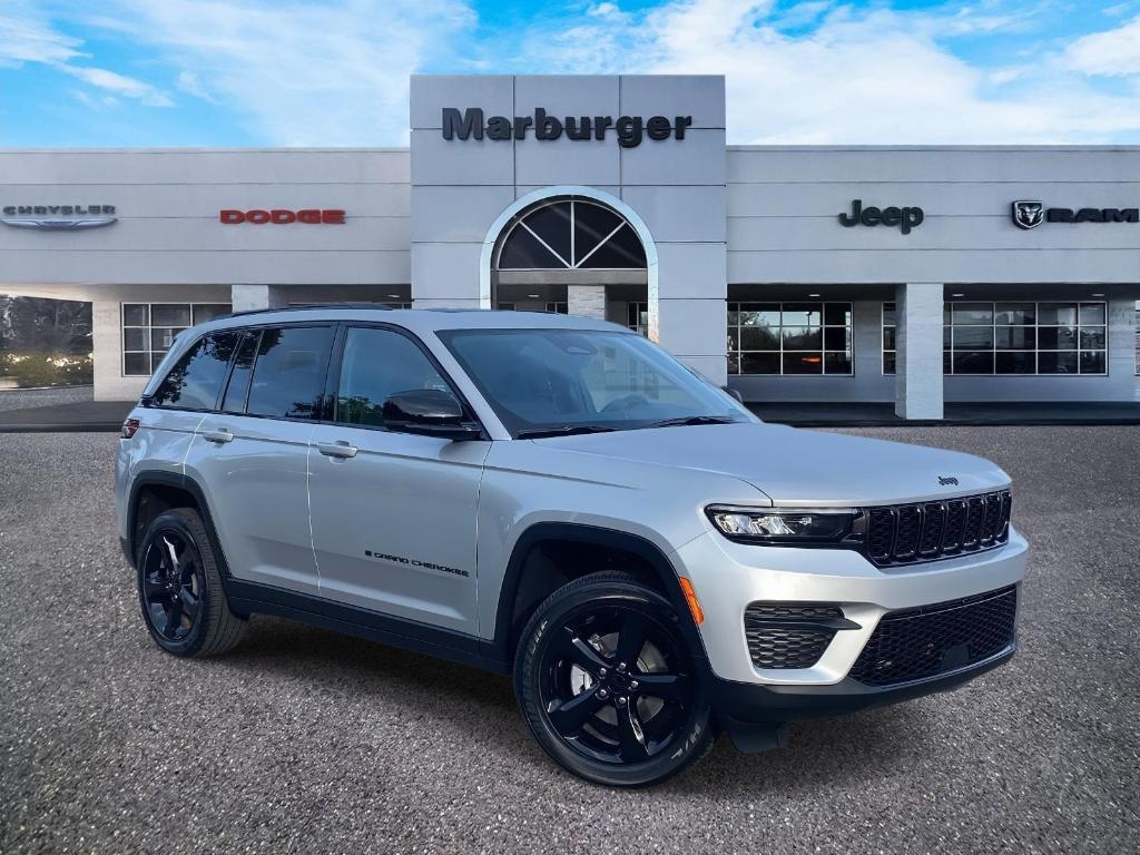 new 2025 Jeep Grand Cherokee car, priced at $47,120