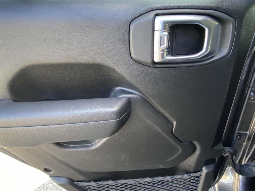 used 2023 Jeep Gladiator car, priced at $34,999