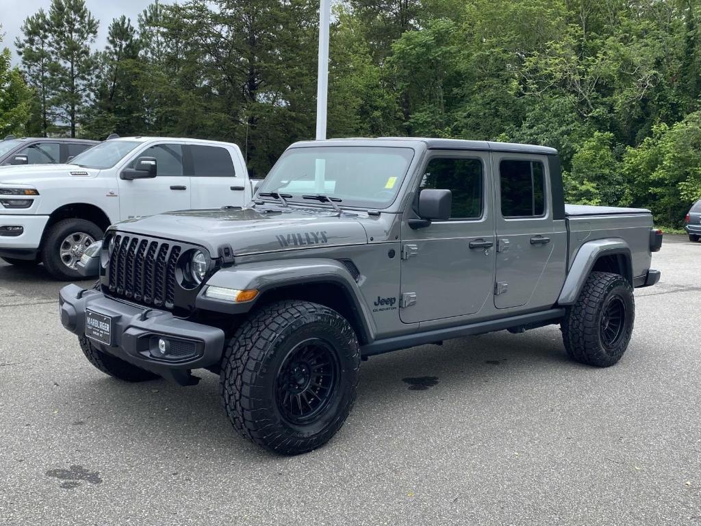 used 2021 Jeep Gladiator car, priced at $34,559