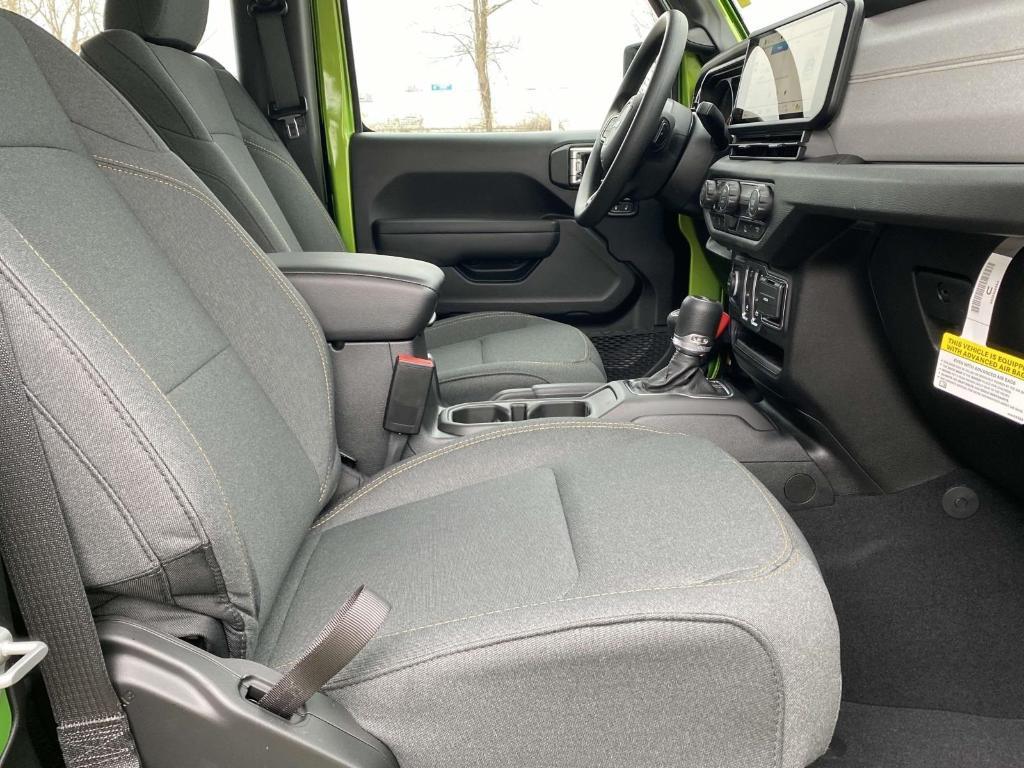 new 2025 Jeep Wrangler car, priced at $35,688