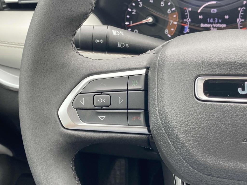new 2025 Jeep Compass car, priced at $36,189
