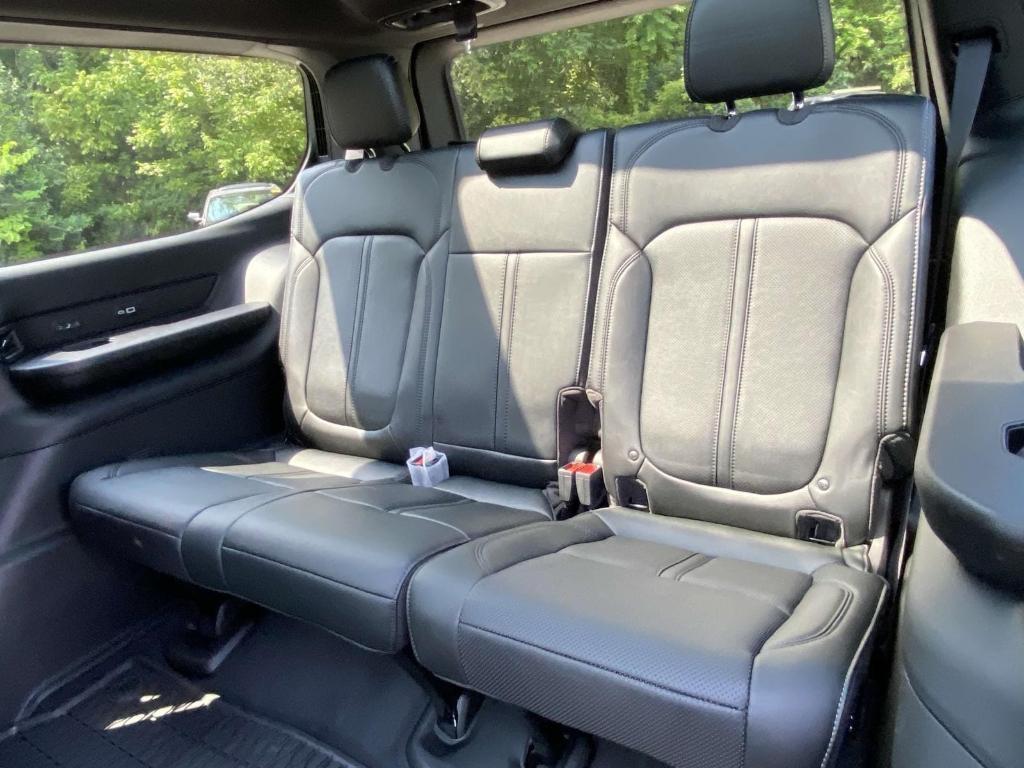 new 2025 Jeep Wagoneer car, priced at $74,530