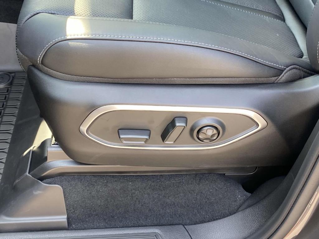 new 2025 Jeep Wagoneer car, priced at $74,530