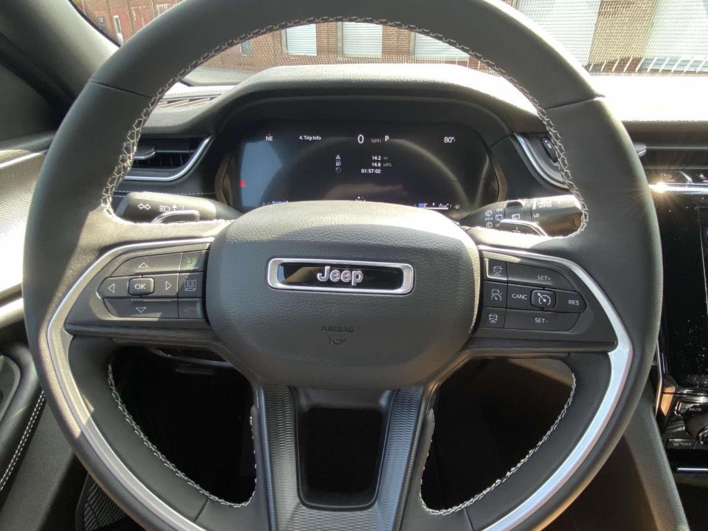 new 2025 Jeep Grand Cherokee L car, priced at $46,462