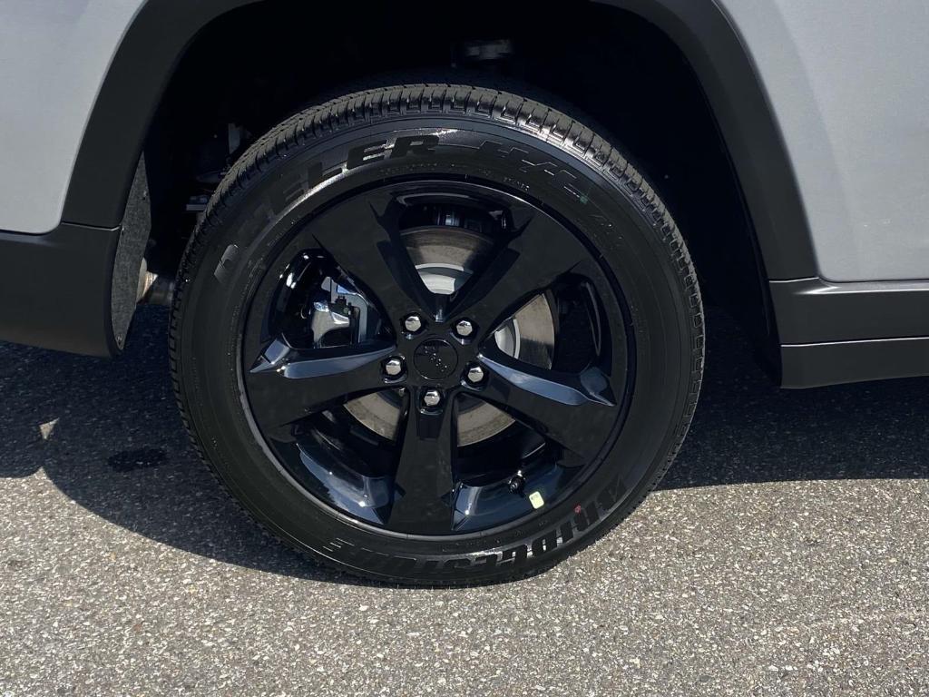 new 2025 Jeep Grand Cherokee L car, priced at $46,462
