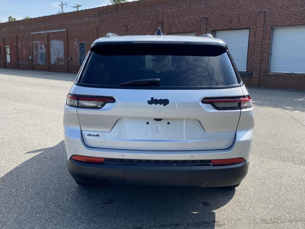 new 2025 Jeep Grand Cherokee L car, priced at $46,462