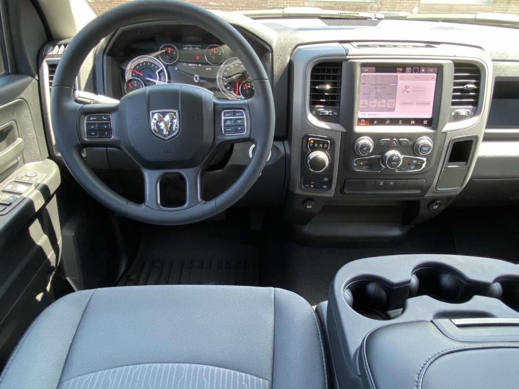 new 2024 Ram 1500 Classic car, priced at $41,869