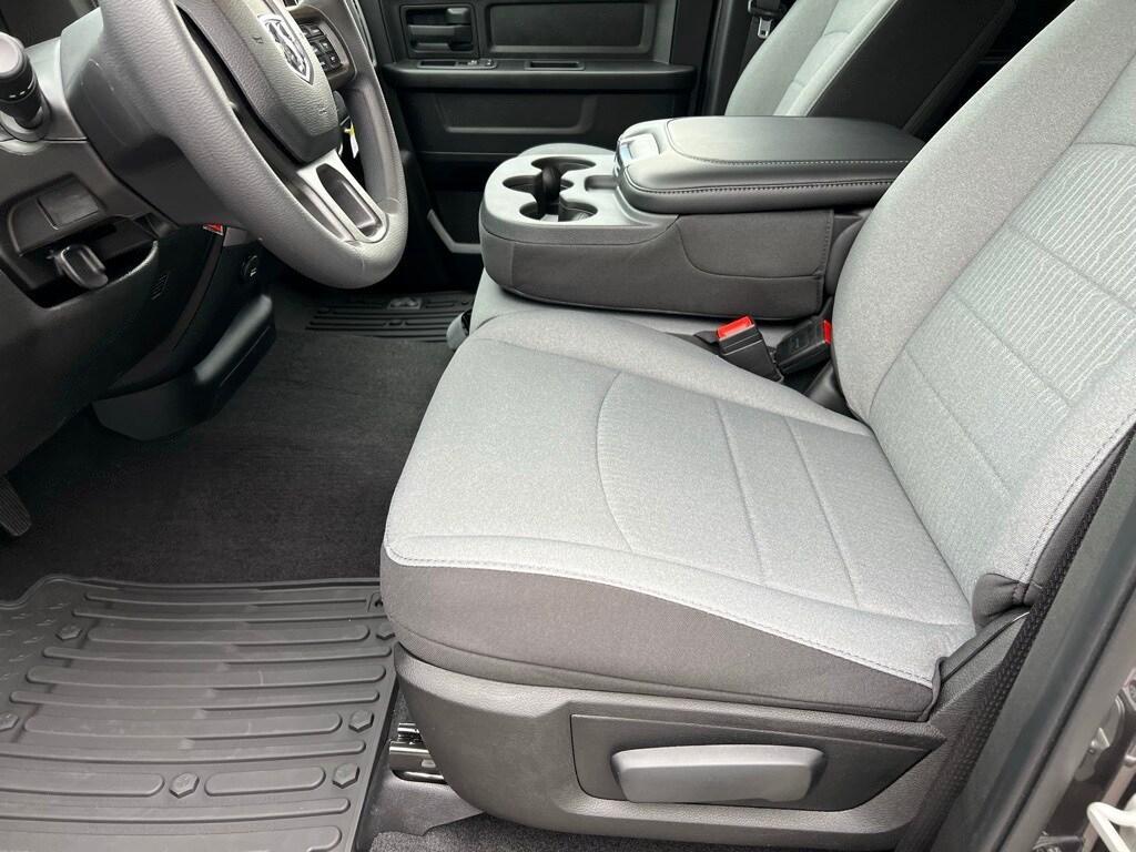 new 2024 Ram 1500 Classic car, priced at $41,319