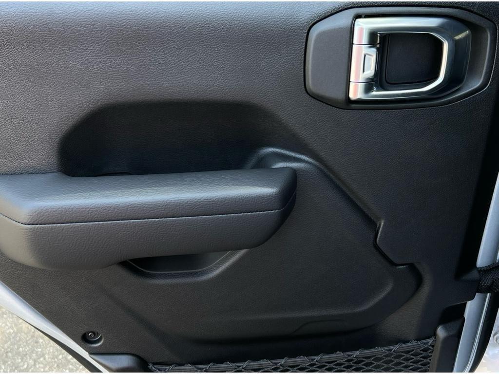 new 2024 Jeep Wrangler car, priced at $44,660