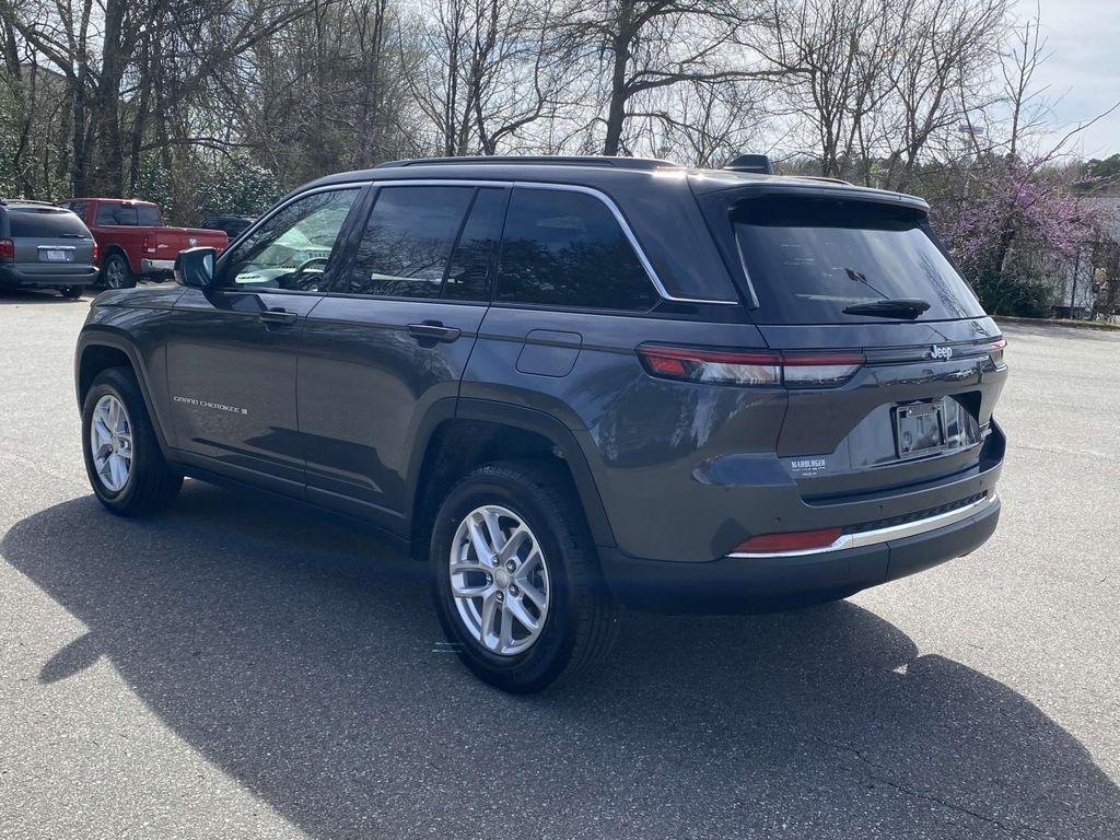 new 2025 Jeep Grand Cherokee car, priced at $42,165