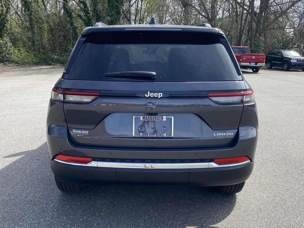new 2025 Jeep Grand Cherokee car, priced at $42,165