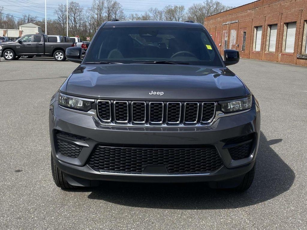 new 2025 Jeep Grand Cherokee car, priced at $42,165