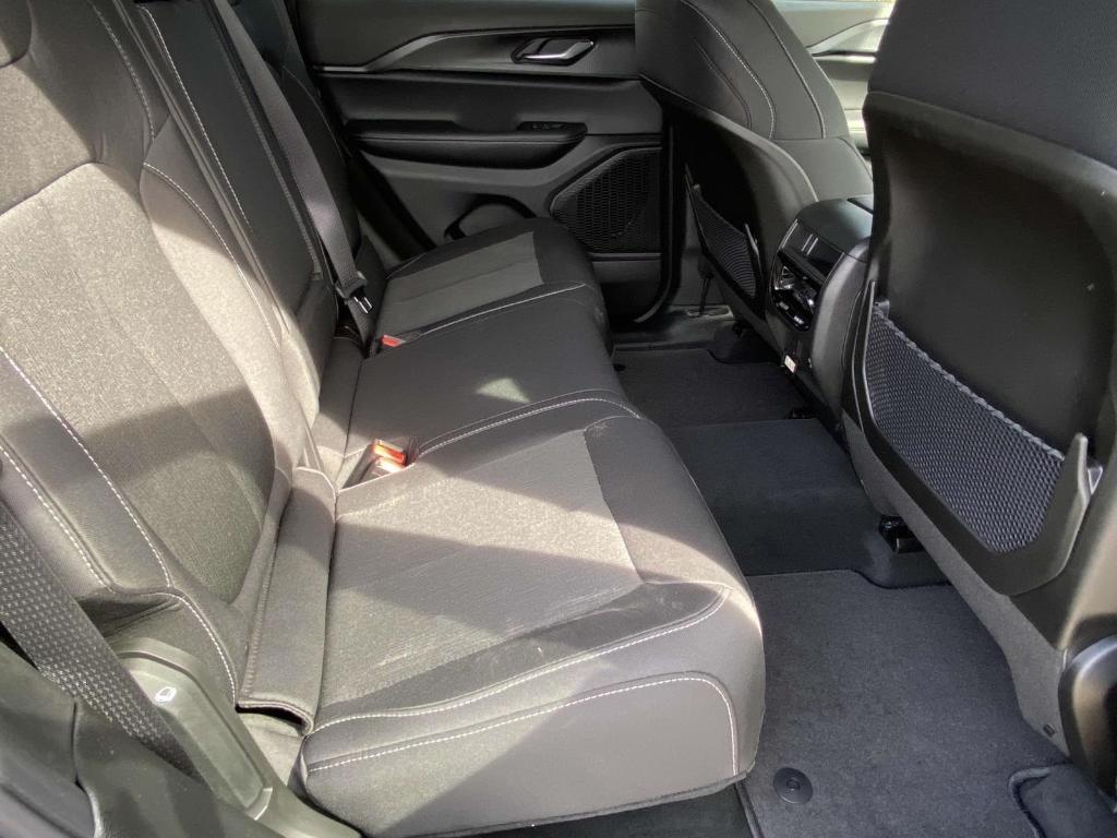 new 2025 Jeep Grand Cherokee car, priced at $40,098