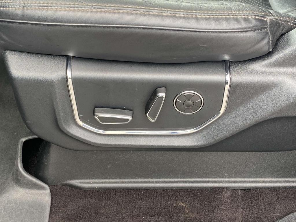 used 2021 Ford Expedition car, priced at $43,689
