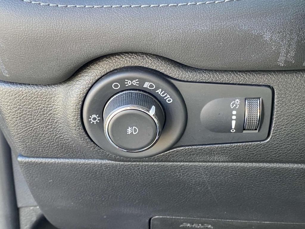 used 2022 Dodge Durango car, priced at $32,999