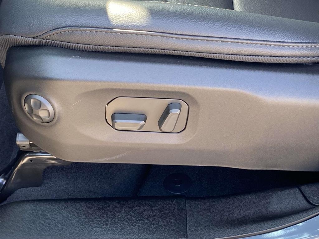 new 2025 Jeep Gladiator car, priced at $47,455