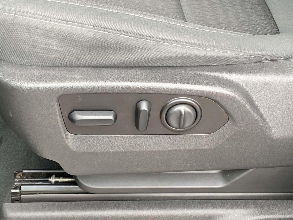 used 2021 Chevrolet Silverado 1500 car, priced at $26,999