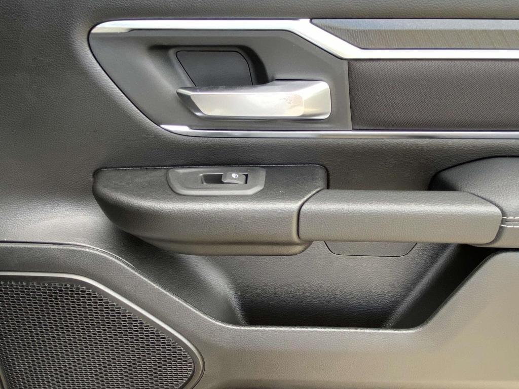 new 2025 Ram 1500 car, priced at $80,172