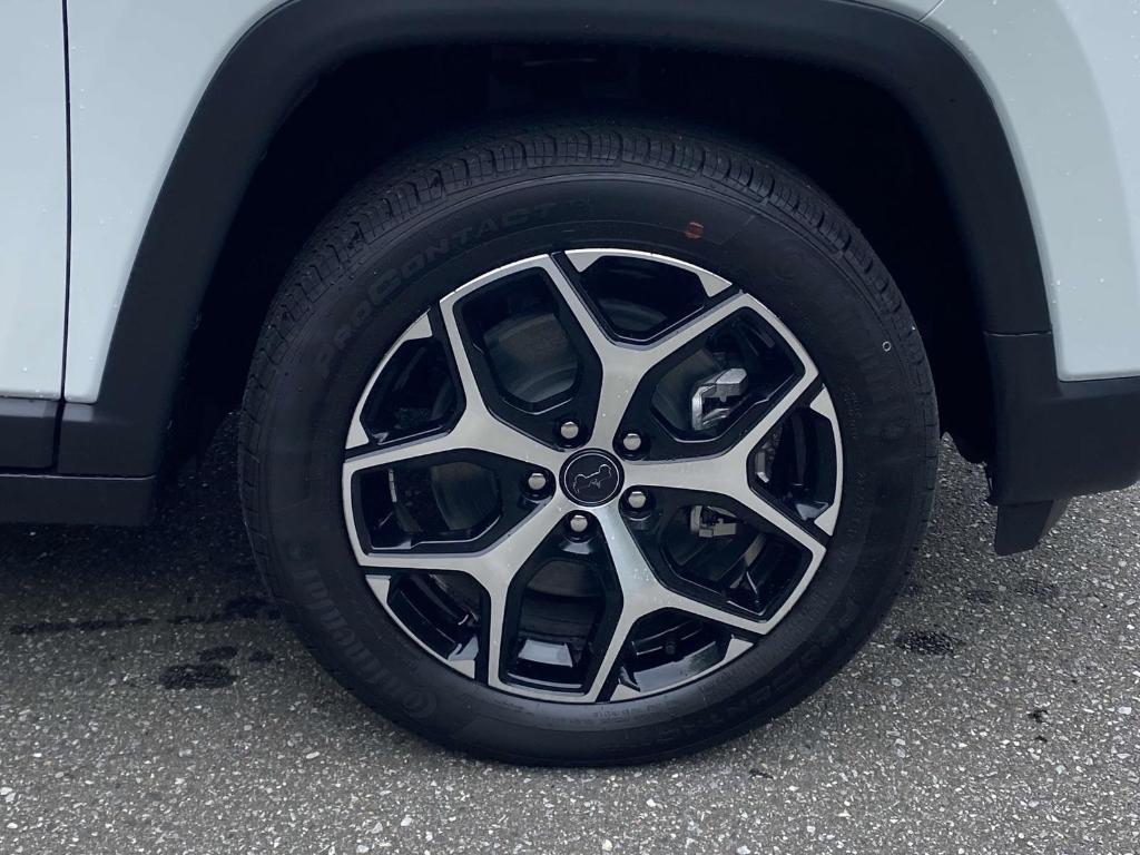new 2025 Jeep Compass car, priced at $35,594