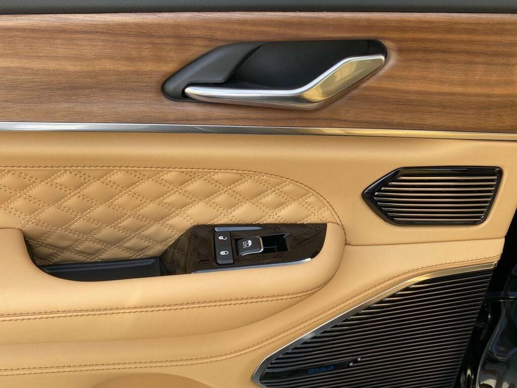 new 2025 Jeep Grand Cherokee L car, priced at $67,760