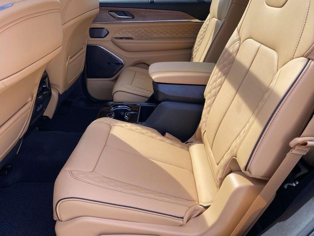 new 2025 Jeep Grand Cherokee L car, priced at $67,760