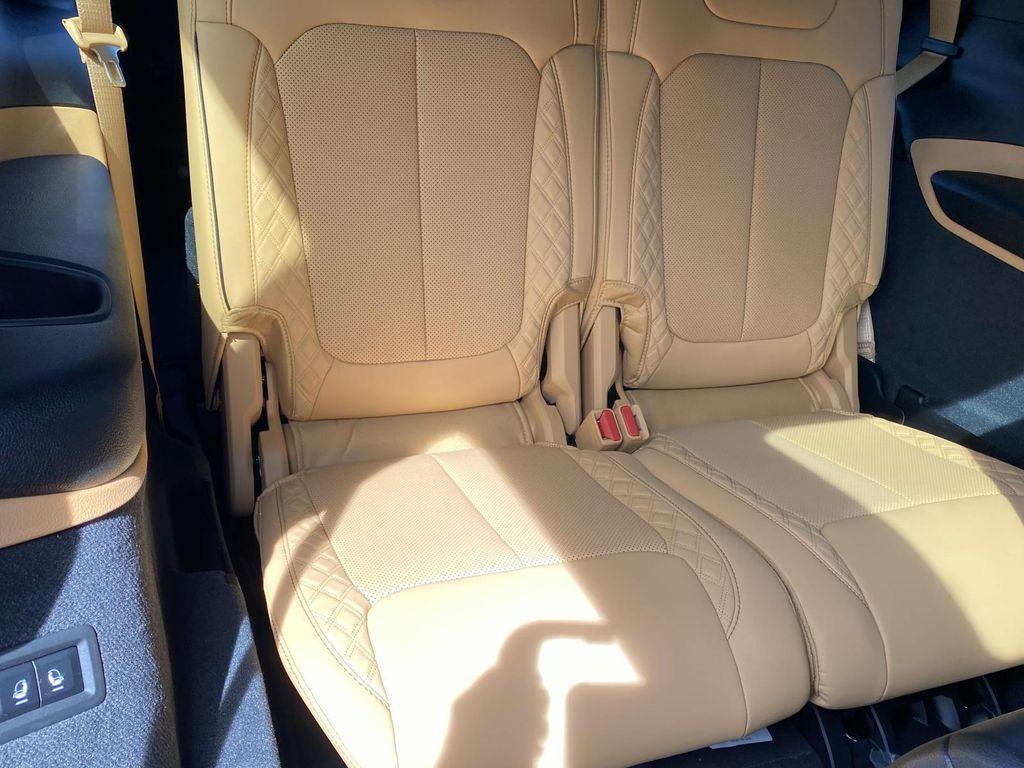 new 2025 Jeep Grand Cherokee L car, priced at $67,760