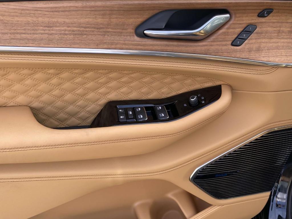 new 2025 Jeep Grand Cherokee L car, priced at $63,256