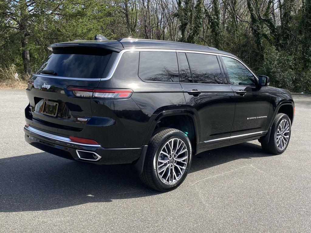 new 2025 Jeep Grand Cherokee L car, priced at $67,760