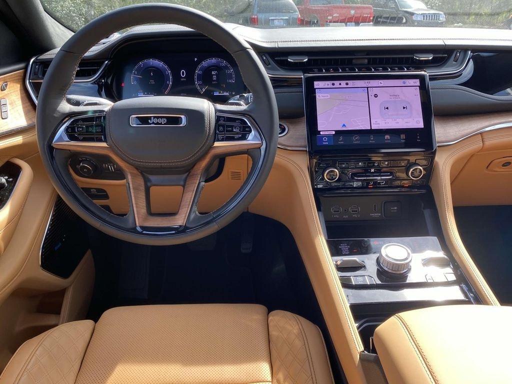 new 2025 Jeep Grand Cherokee L car, priced at $67,760