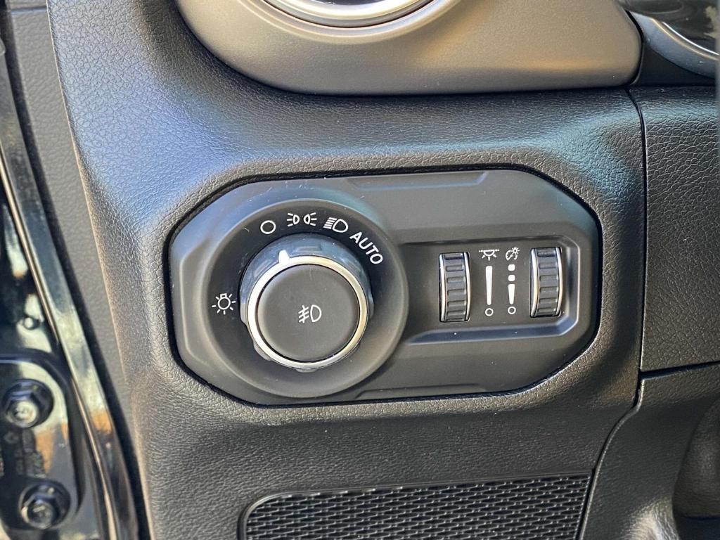 used 2021 Jeep Wrangler Unlimited car, priced at $33,999