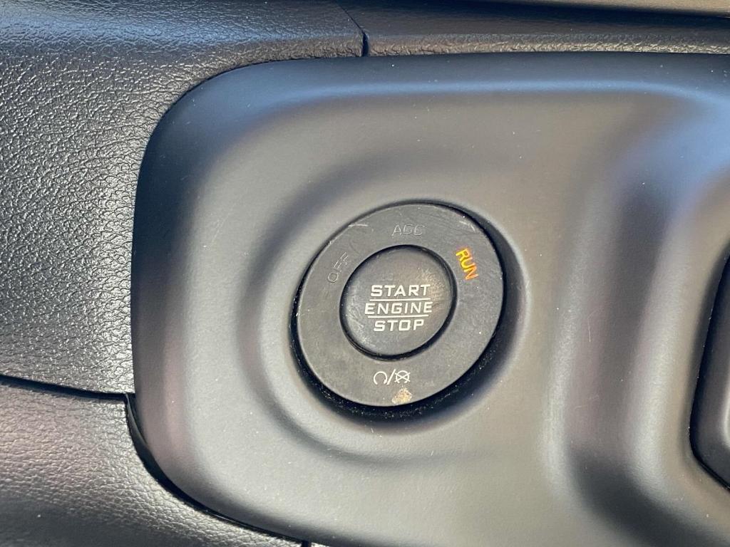 used 2021 Jeep Wrangler Unlimited car, priced at $33,999