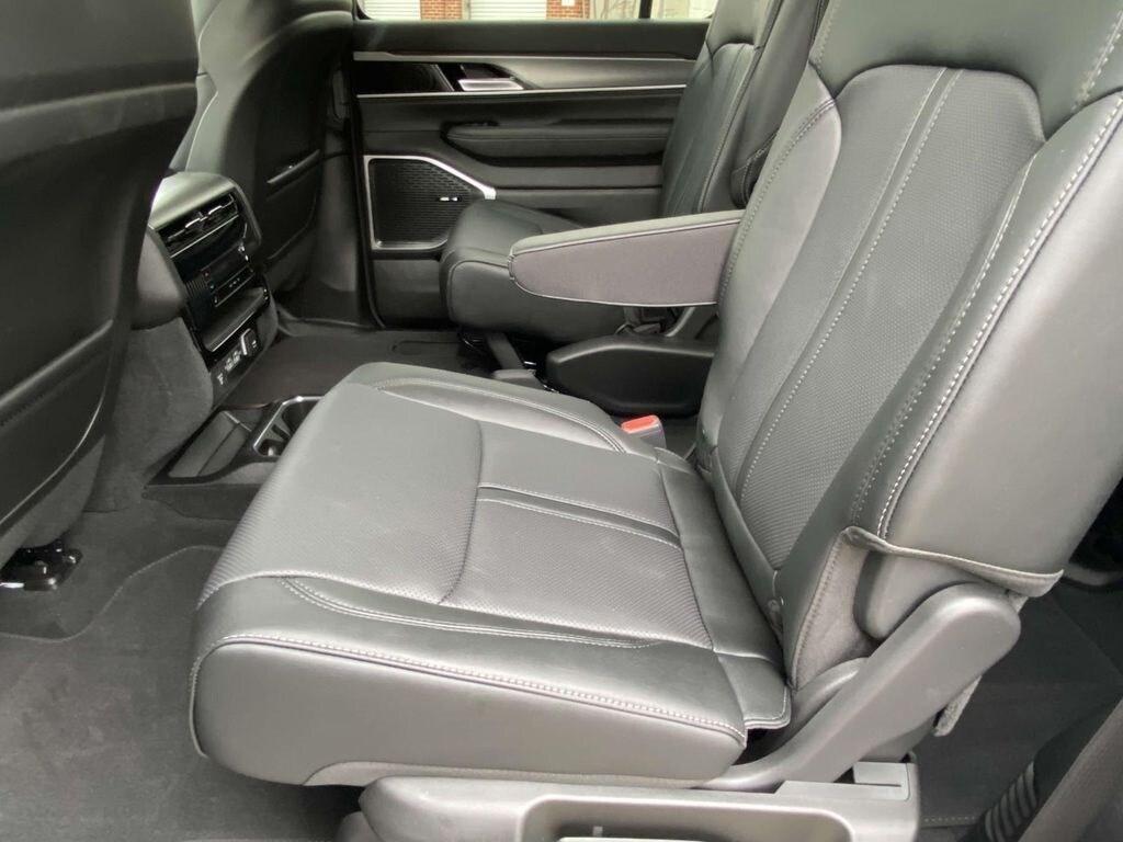 new 2025 Jeep Wagoneer car, priced at $70,735