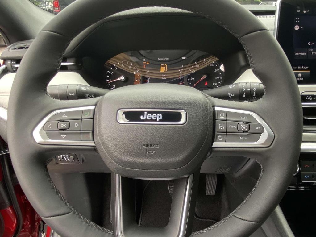 new 2025 Jeep Compass car, priced at $33,243