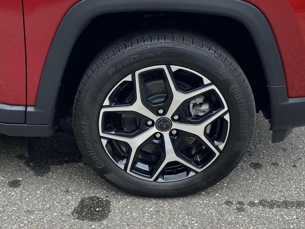 new 2025 Jeep Compass car, priced at $33,335