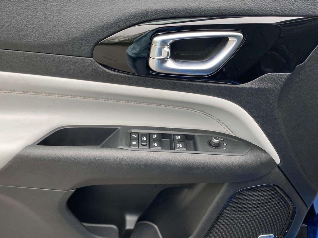 new 2025 Jeep Compass car, priced at $37,510
