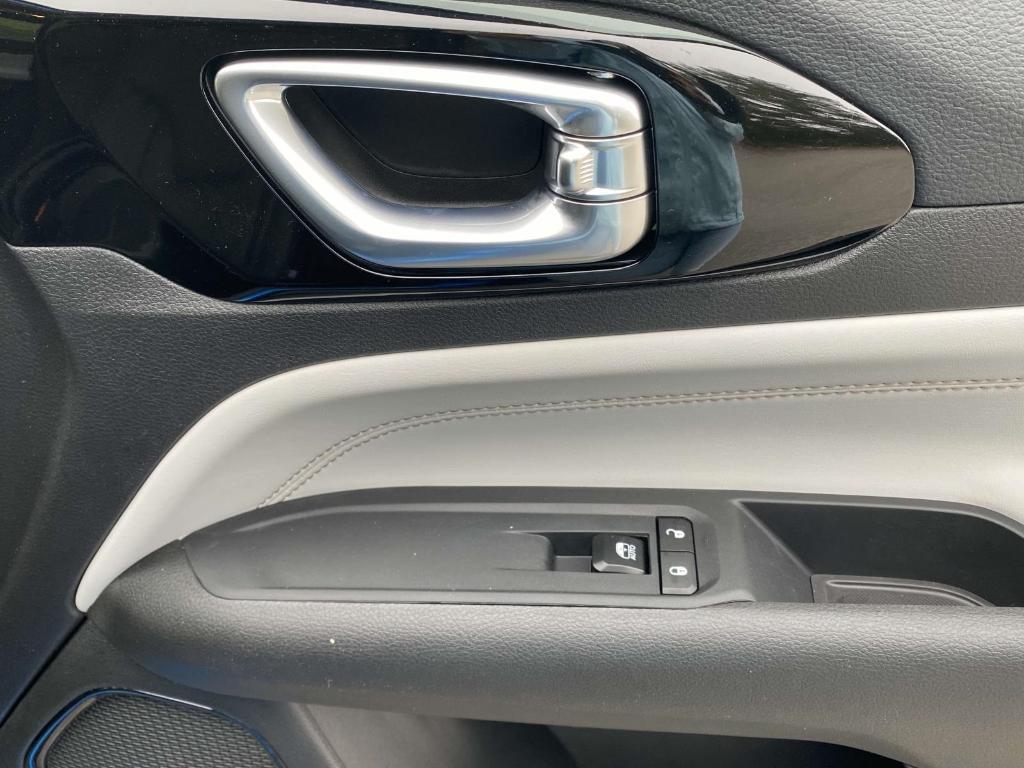 new 2025 Jeep Compass car, priced at $36,118