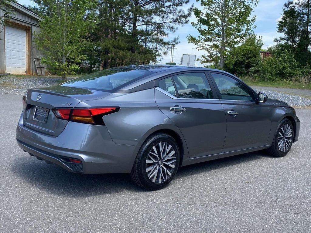 used 2023 Nissan Altima car, priced at $21,999