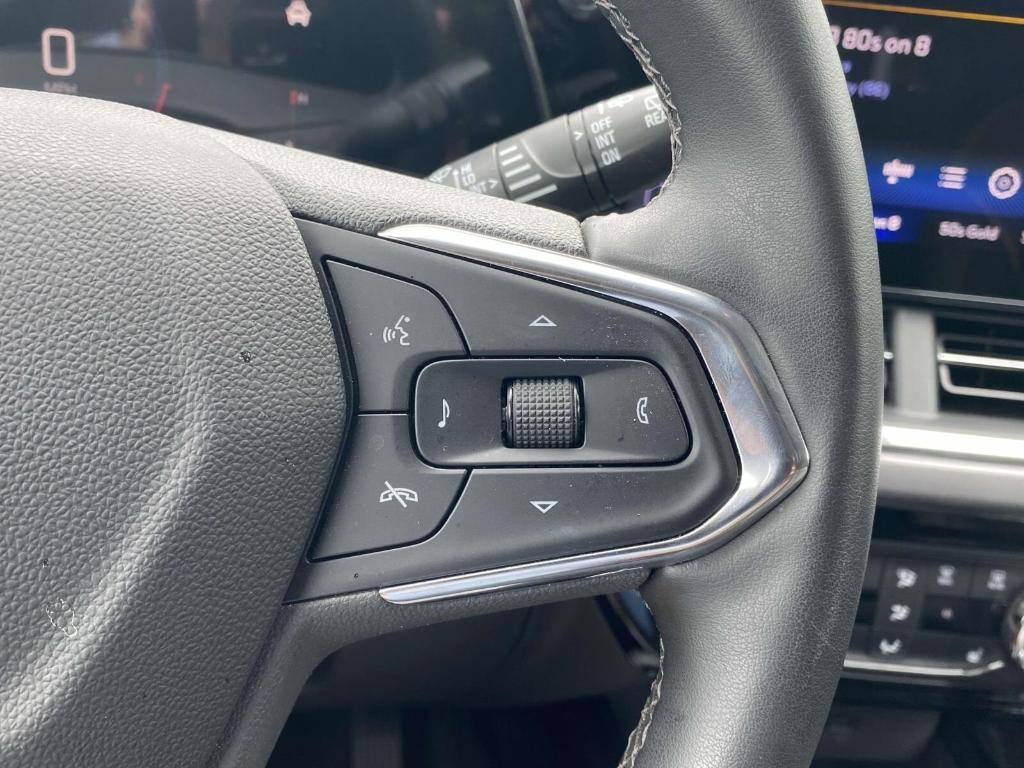 used 2025 Chevrolet Trax car, priced at $26,999