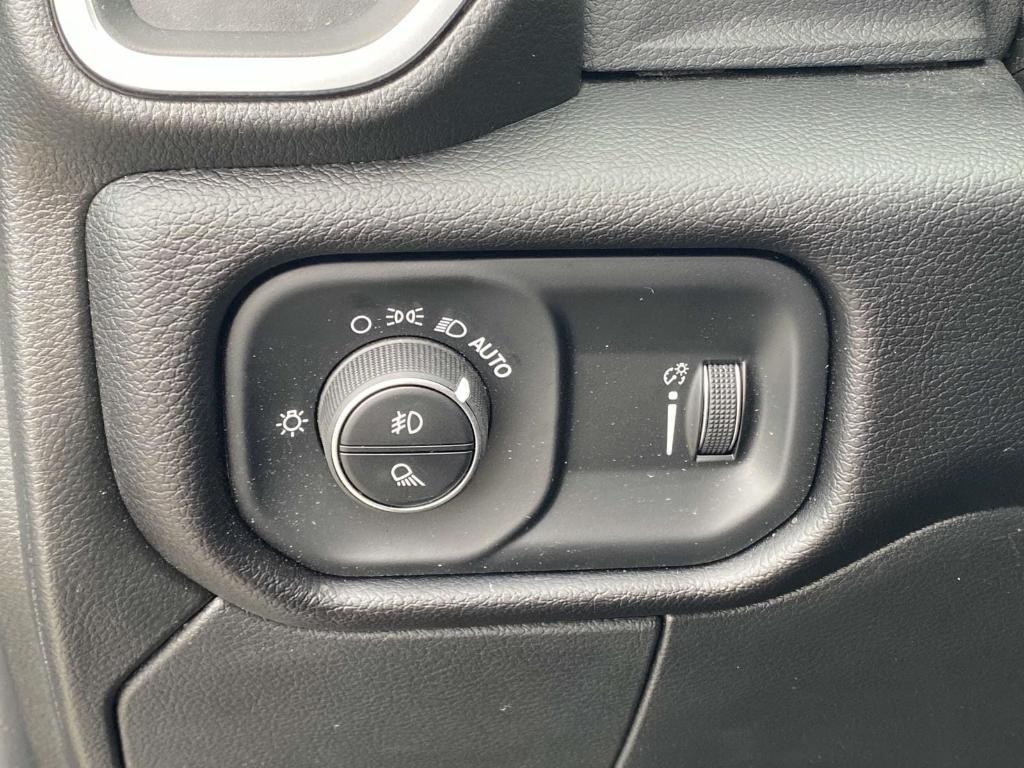 new 2025 Ram 2500 car, priced at $71,740