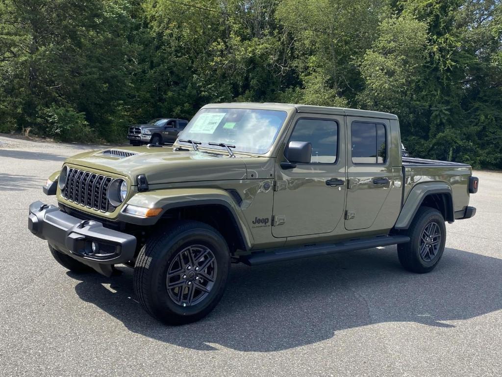 new 2025 Jeep Gladiator car, priced at $47,548