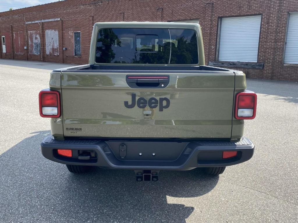 new 2025 Jeep Gladiator car, priced at $47,548