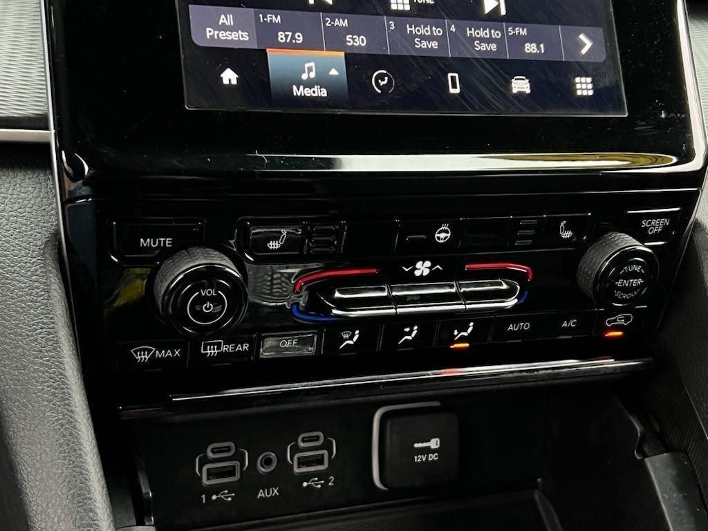 used 2023 Jeep Grand Cherokee car, priced at $29,448