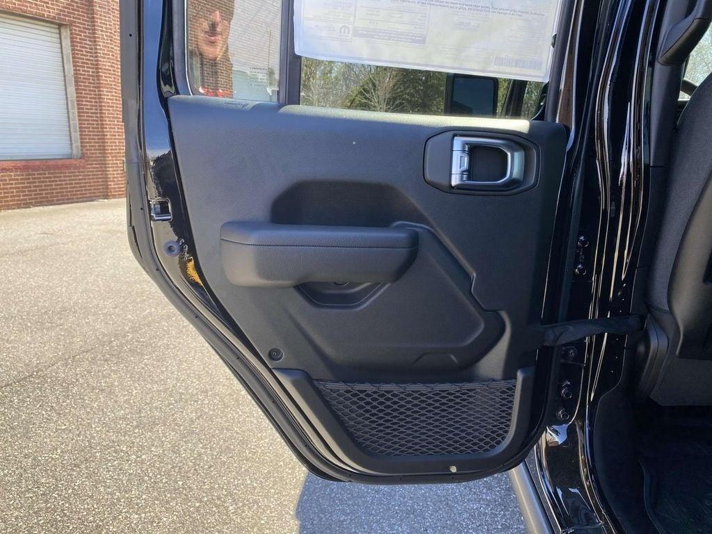 new 2024 Jeep Wrangler car, priced at $69,235