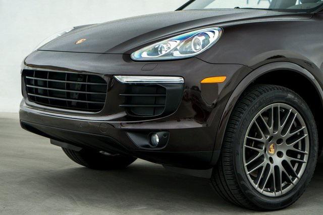 used 2017 Porsche Cayenne car