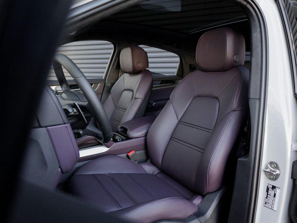 new 2025 Porsche Cayenne car, priced at $200,265