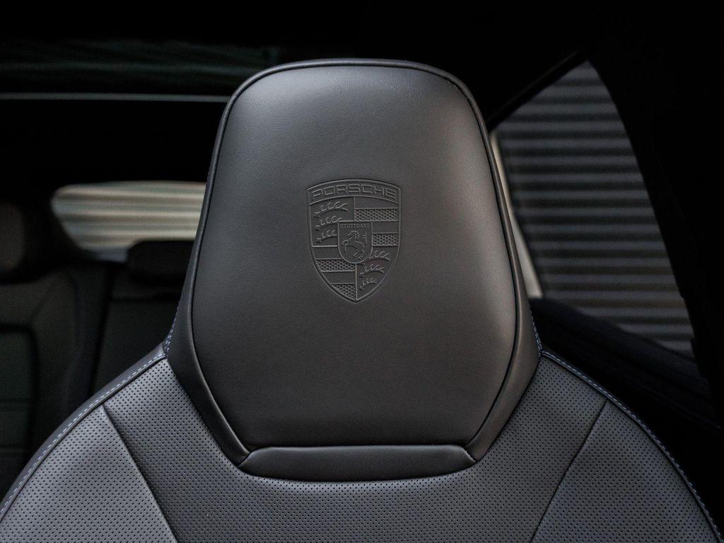 new 2025 Porsche Cayenne car, priced at $165,385