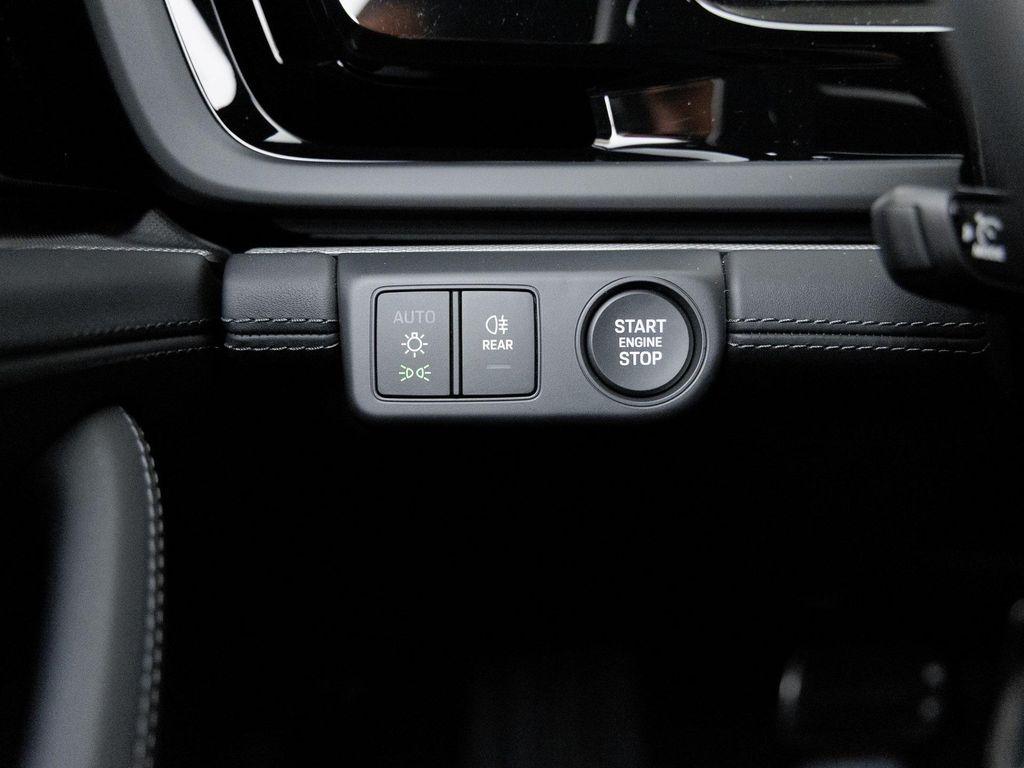 new 2025 Porsche Panamera car, priced at $145,165